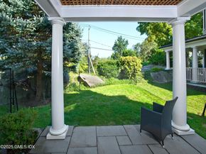 1 Home Place A / B, Greenwich CT 06830