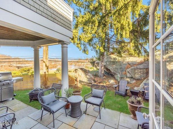 1 Home Place A / B, Greenwich CT 06830