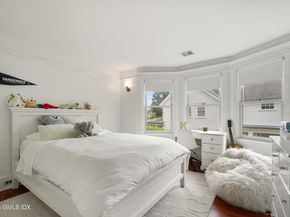 2 Wahneta Road, Old Greenwich CT 06870