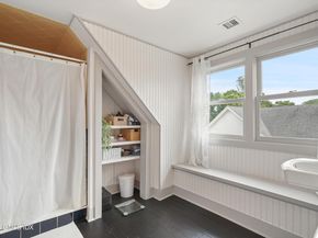 2 Wahneta Road, Old Greenwich CT 06870