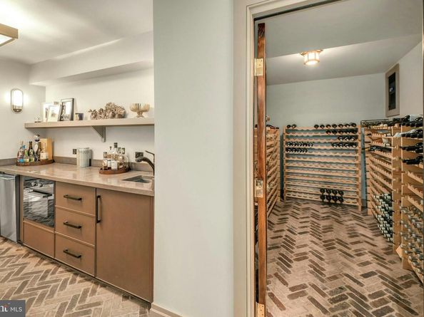 7043 Phillips Mill Road, New Hope PA 18938