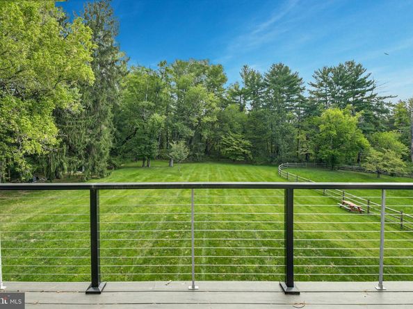 7043 Phillips Mill Road, New Hope PA 18938