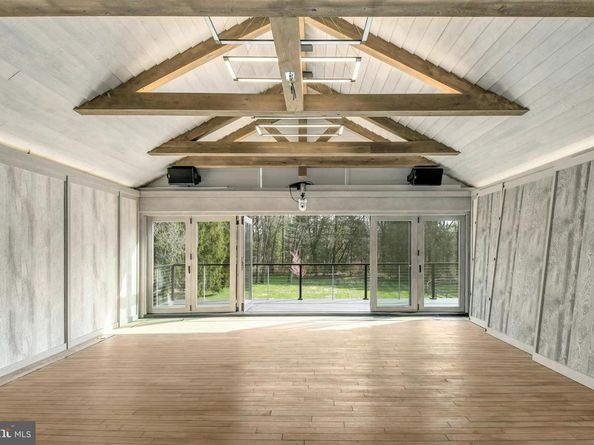7043 Phillips Mill Road, New Hope PA 18938