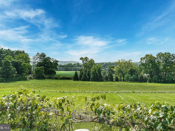 7043 Phillips Mill Road, New Hope PA 18938
