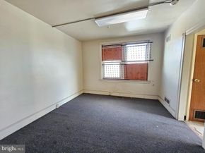 5903 N Broad Street, Philadelphia PA 19141