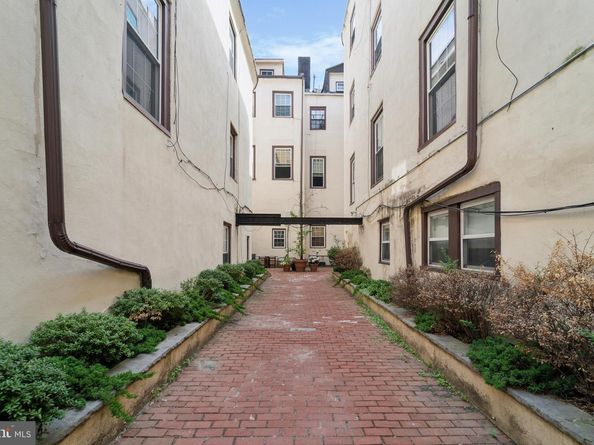 1029 Spruce Street 304, Philadelphia PA 19107