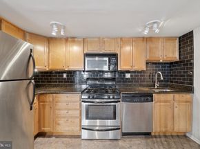 1029 Spruce Street 304, Philadelphia PA 19107