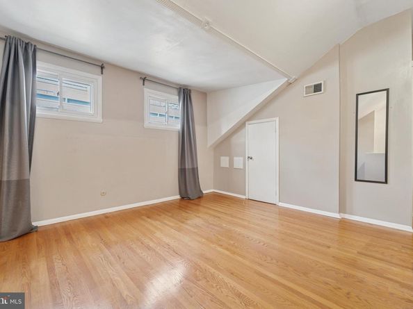 1029 Spruce Street 304, Philadelphia PA 19107