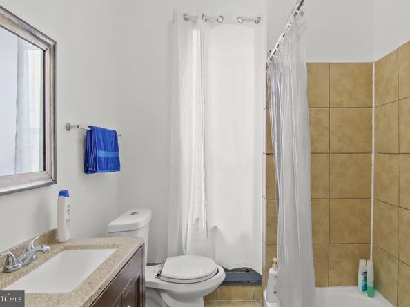 3823 Poplar Street, Philadelphia PA 19104