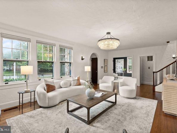 1520 N Highland Street, Arlington VA 22201