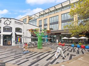 1520 N Highland Street, Arlington VA 22201