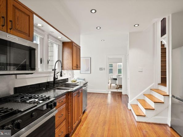 1520 N Highland Street, Arlington VA 22201
