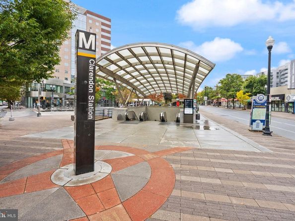 1520 N Highland Street, Arlington VA 22201