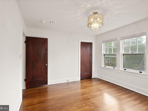 1520 N Highland Street, Arlington VA 22201