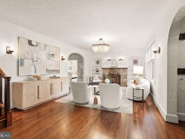 1520 N Highland Street, Arlington VA 22201