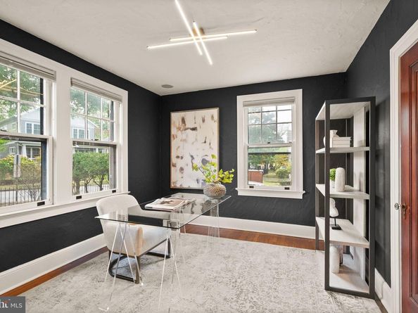 1520 N Highland Street, Arlington VA 22201