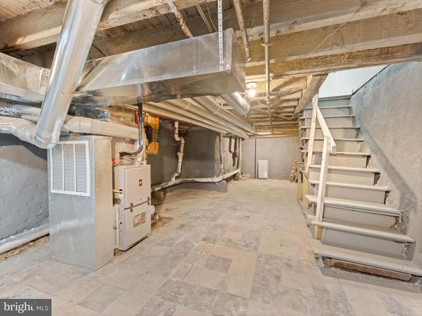 2211 Pierce Street, Philadelphia PA 19145