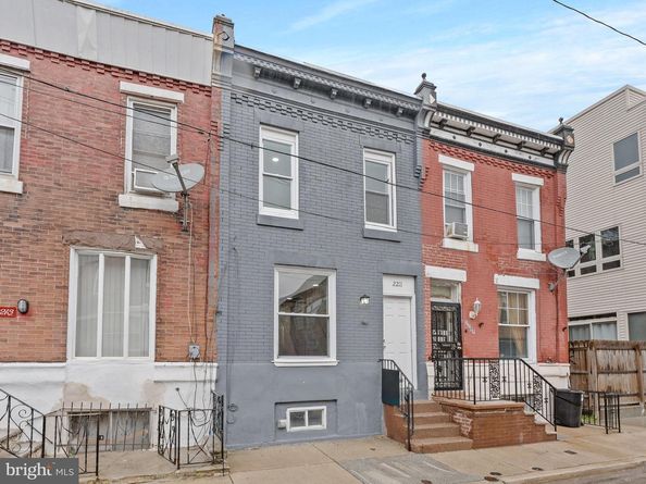 2211 Pierce Street, Philadelphia PA 19145