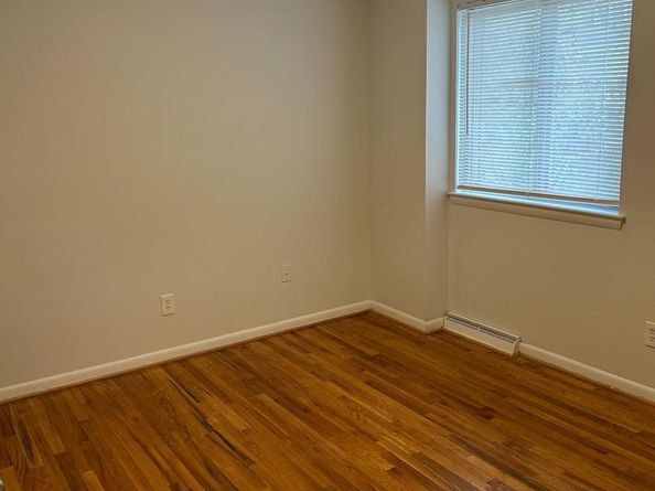 3319 6TH Street SE, Washington DC 20032