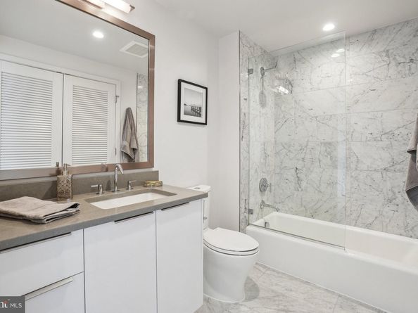 45 Sutton Square SW 602, Washington DC 20024