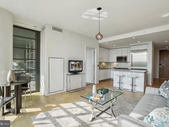 45 Sutton Square SW 602, Washington DC 20024