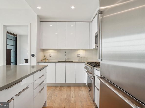 45 Sutton Square SW 602, Washington DC 20024