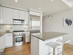 45 Sutton Square SW 602, Washington DC 20024