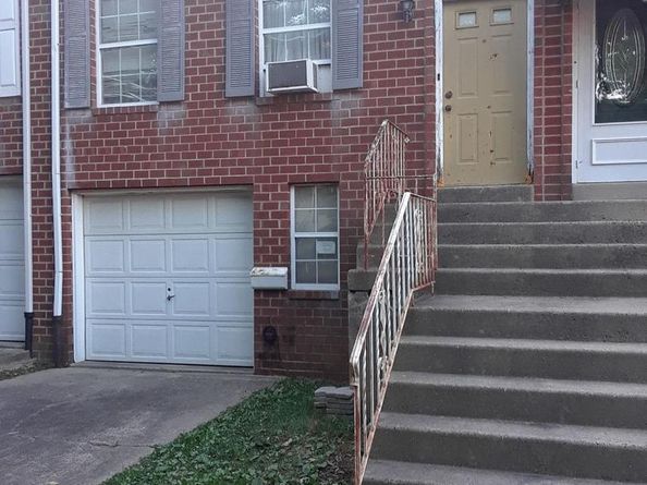 10214 N Canterbury Road, Philadelphia PA 19114