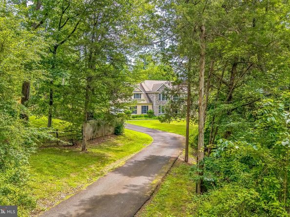1408 Old Jacksonville Road, Ivyland PA 18974