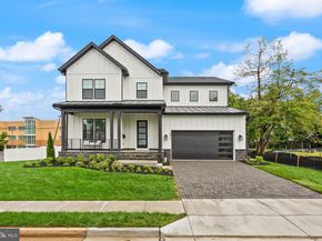 5817 2nd Street S, Arlington VA 22204