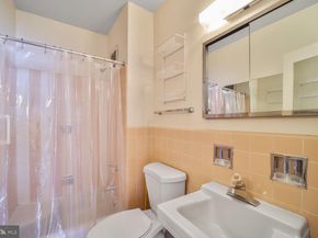 2475 Virginia Avenue NW 930, Washington DC 20037