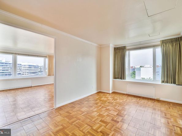 2475 Virginia Avenue NW 930, Washington DC 20037