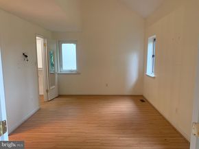 25 Oakmont Place, Media PA 19063