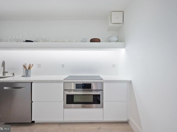 1600 N Oak Street 517, Arlington VA 22209