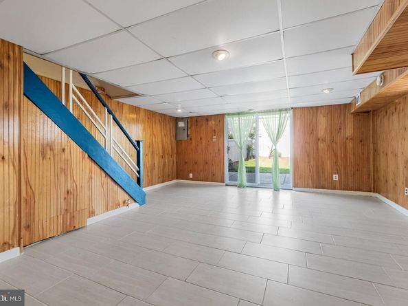 9028 Brous Avenue, Philadelphia PA 19152