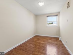 9028 Brous Avenue, Philadelphia PA 19152