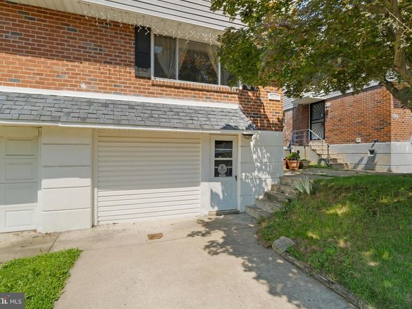 9028 Brous Avenue, Philadelphia PA 19152