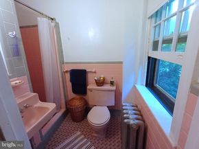 520 Burnham Road, Philadelphia PA 19119
