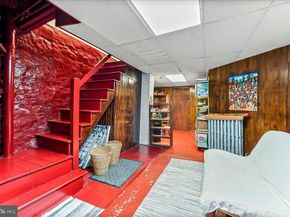 520 Burnham Road, Philadelphia PA 19119