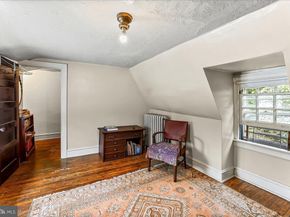 520 Burnham Road, Philadelphia PA 19119