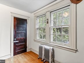 520 Burnham Road, Philadelphia PA 19119