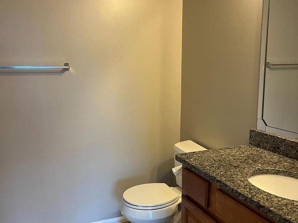 4850 Eisenhower Avenue 427, Alexandria VA 22304