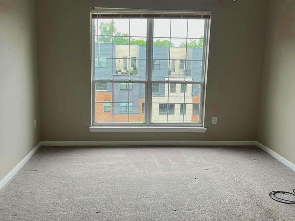 4850 Eisenhower Avenue 427, Alexandria VA 22304