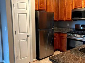 4850 Eisenhower Avenue 427, Alexandria VA 22304