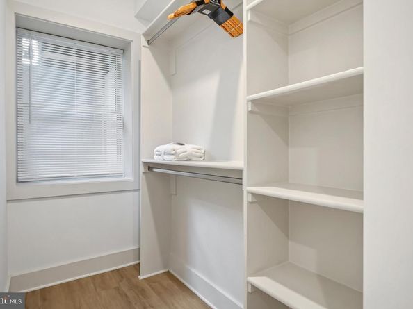 256 15TH Street SE 1, Washington DC 20003