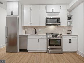 256 15TH Street SE 1, Washington DC 20003