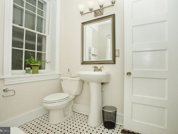 3612 Hamilton Street, Philadelphia PA 19104