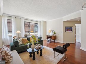 1080 Wisconsin Avenue NW 1004, Washington DC 20007