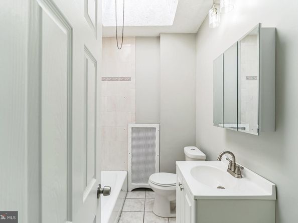 2831 S Marvine Street, Philadelphia PA 19148