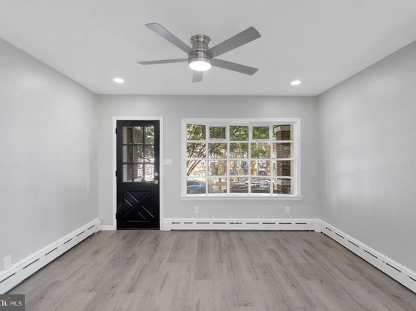 2831 S Marvine Street, Philadelphia PA 19148